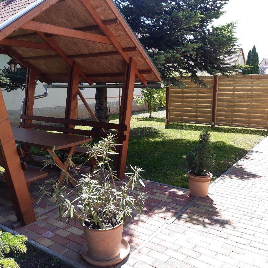 Gerendás Vendégház Sotony Exterior foto